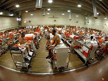 Prison overcrowding350px.jpg